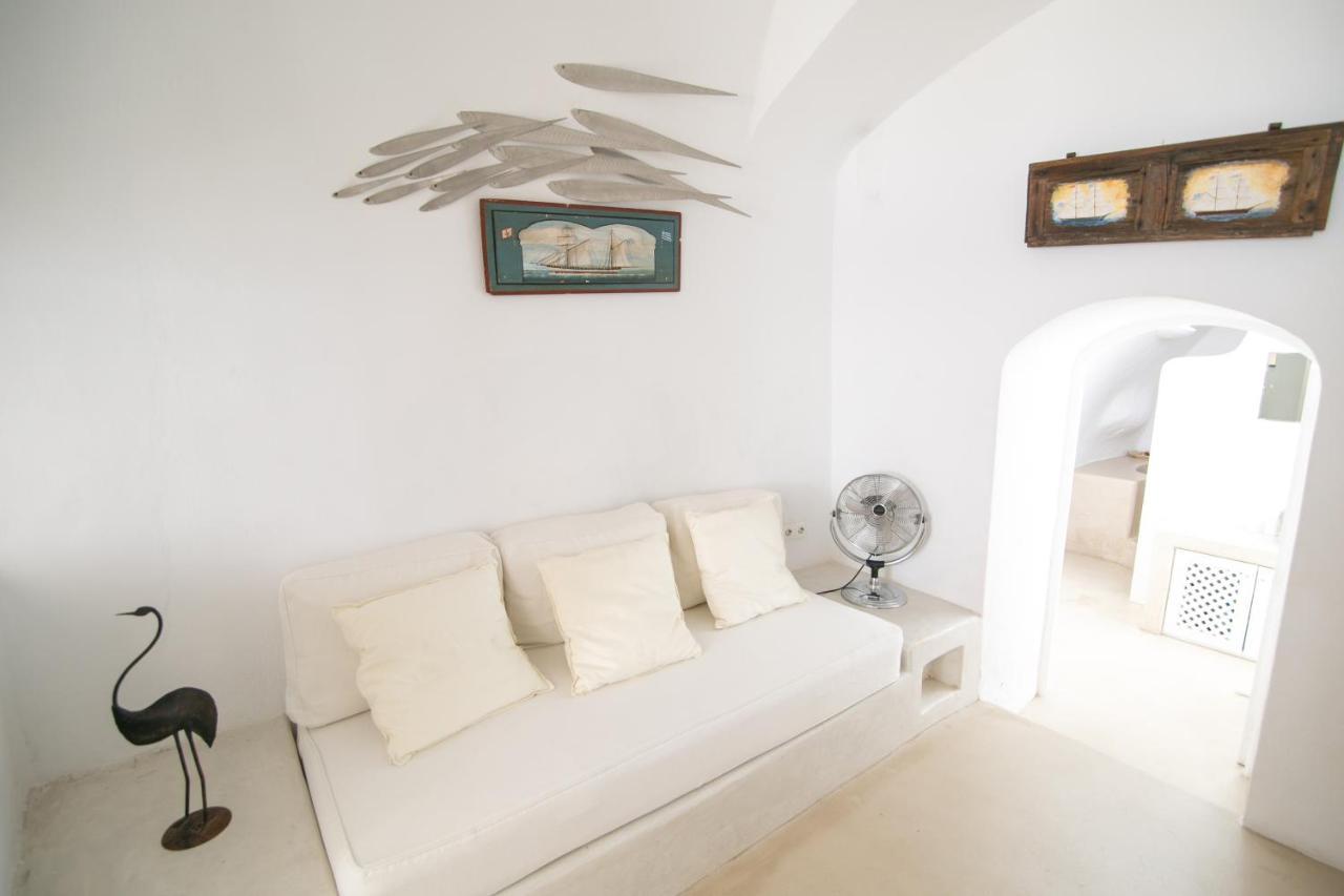 Appartamento Menias Cave House Oia  Esterno foto